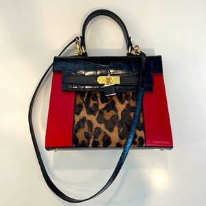 Due Fratelli Genuine Leather black leopard purse with magnetic snap closure